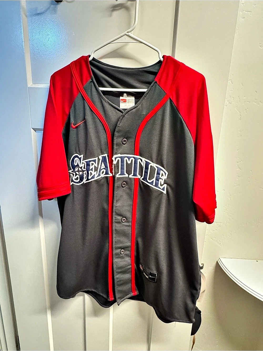 Nike Seattle Baseball Jersey Black & Red Size XL